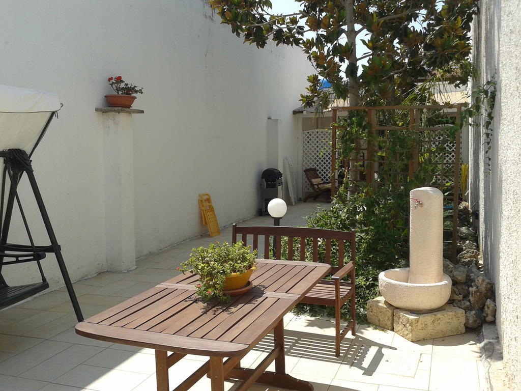Villa Mediterranea Torre dell'Orso Exterior foto